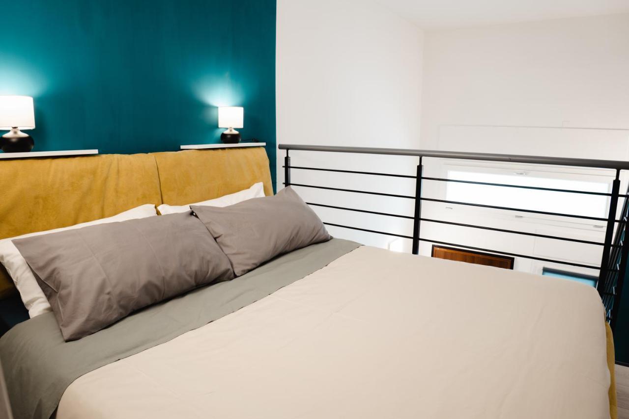 Citystay I Bernardino Loft Apartment โบโลญญา ภายนอก รูปภาพ